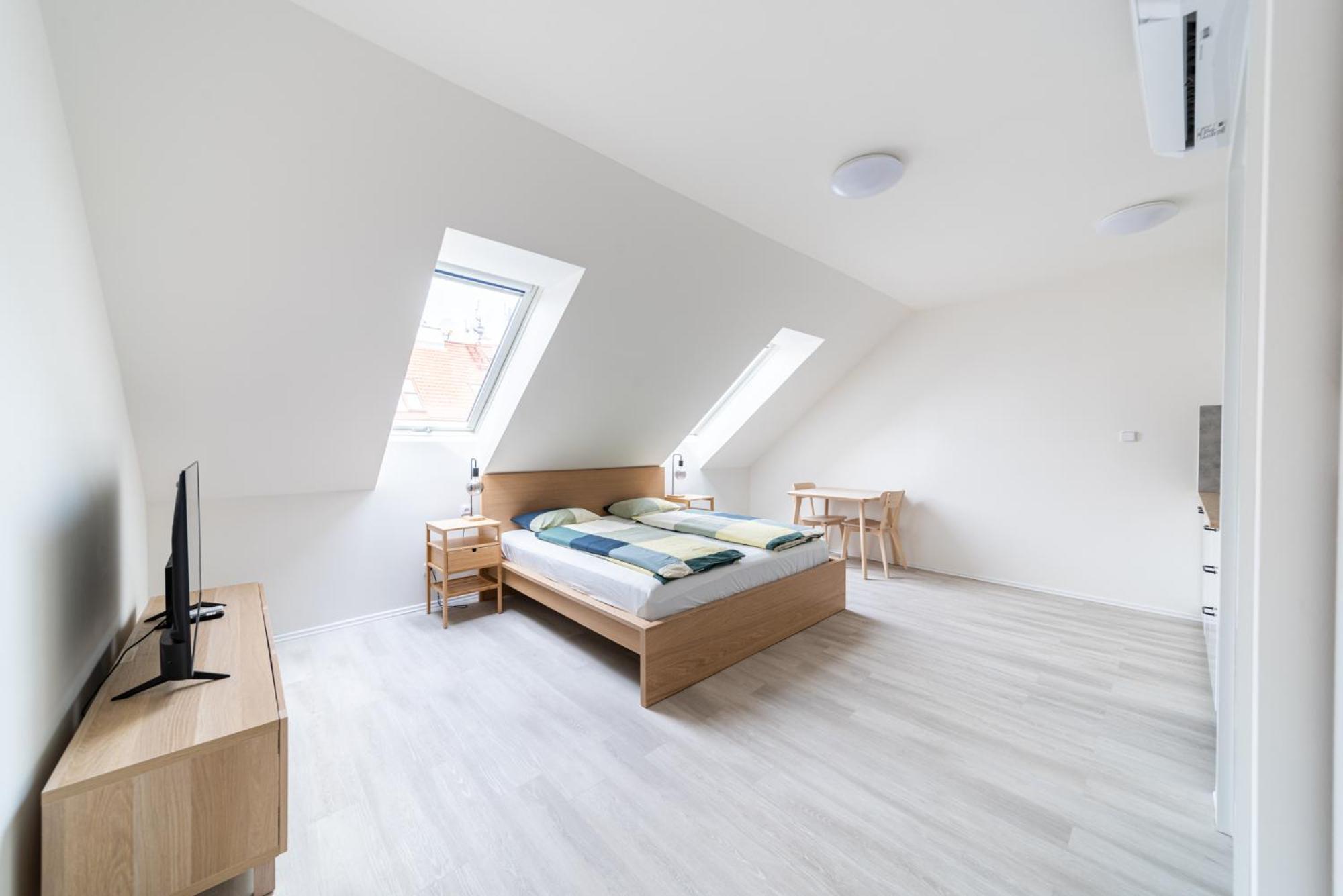 Apartments Borivojova 63 Praha Bagian luar foto