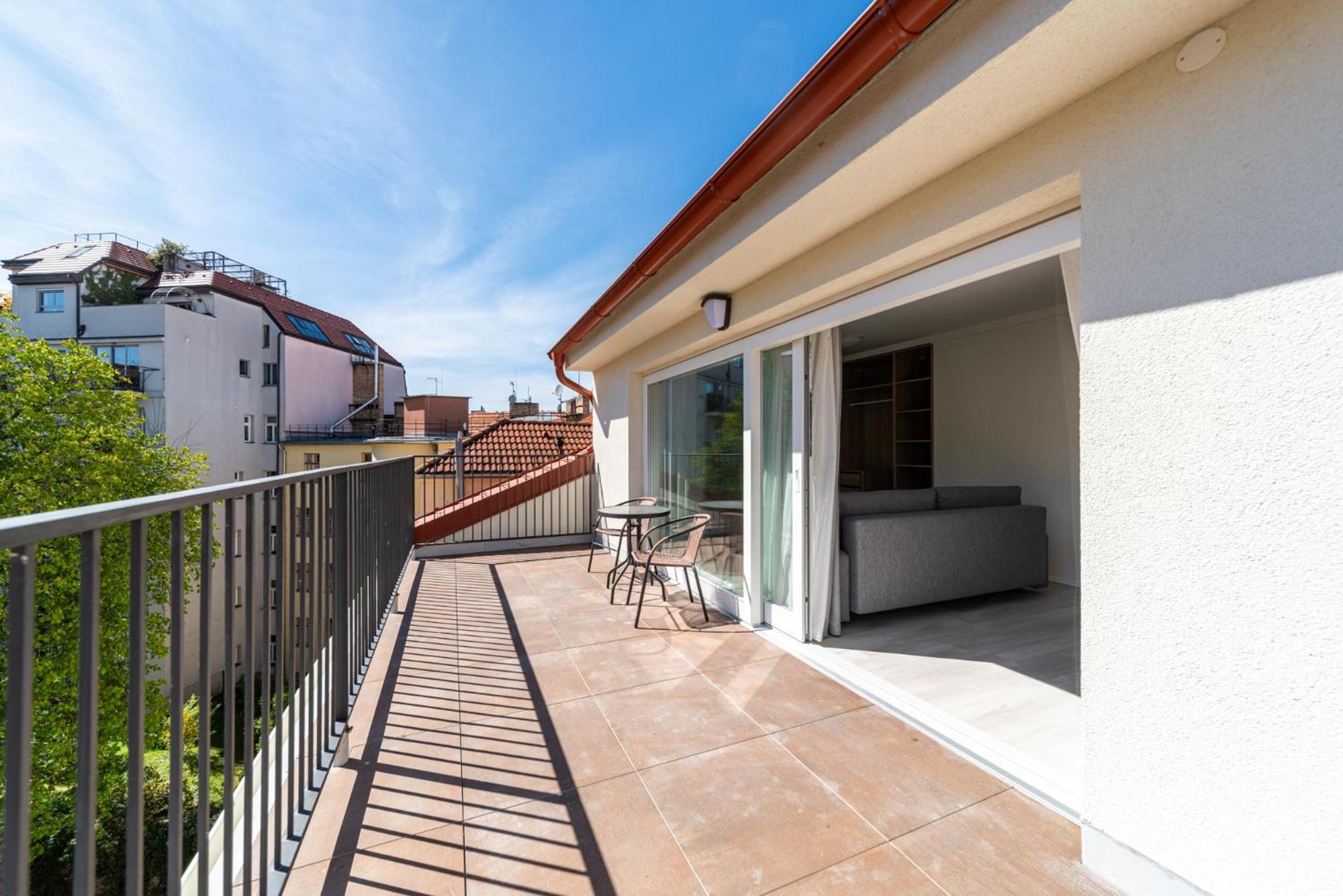 Apartments Borivojova 63 Praha Bagian luar foto