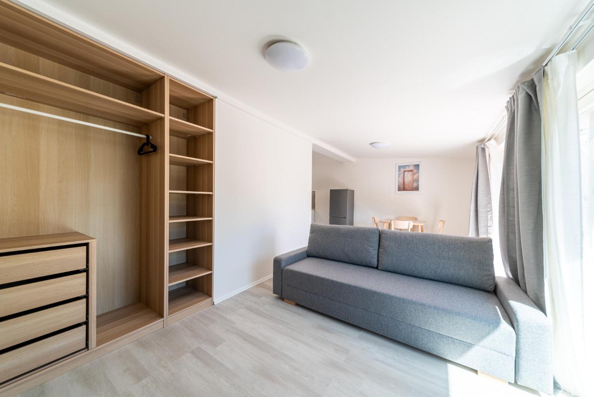 Apartments Borivojova 63 Praha Bagian luar foto