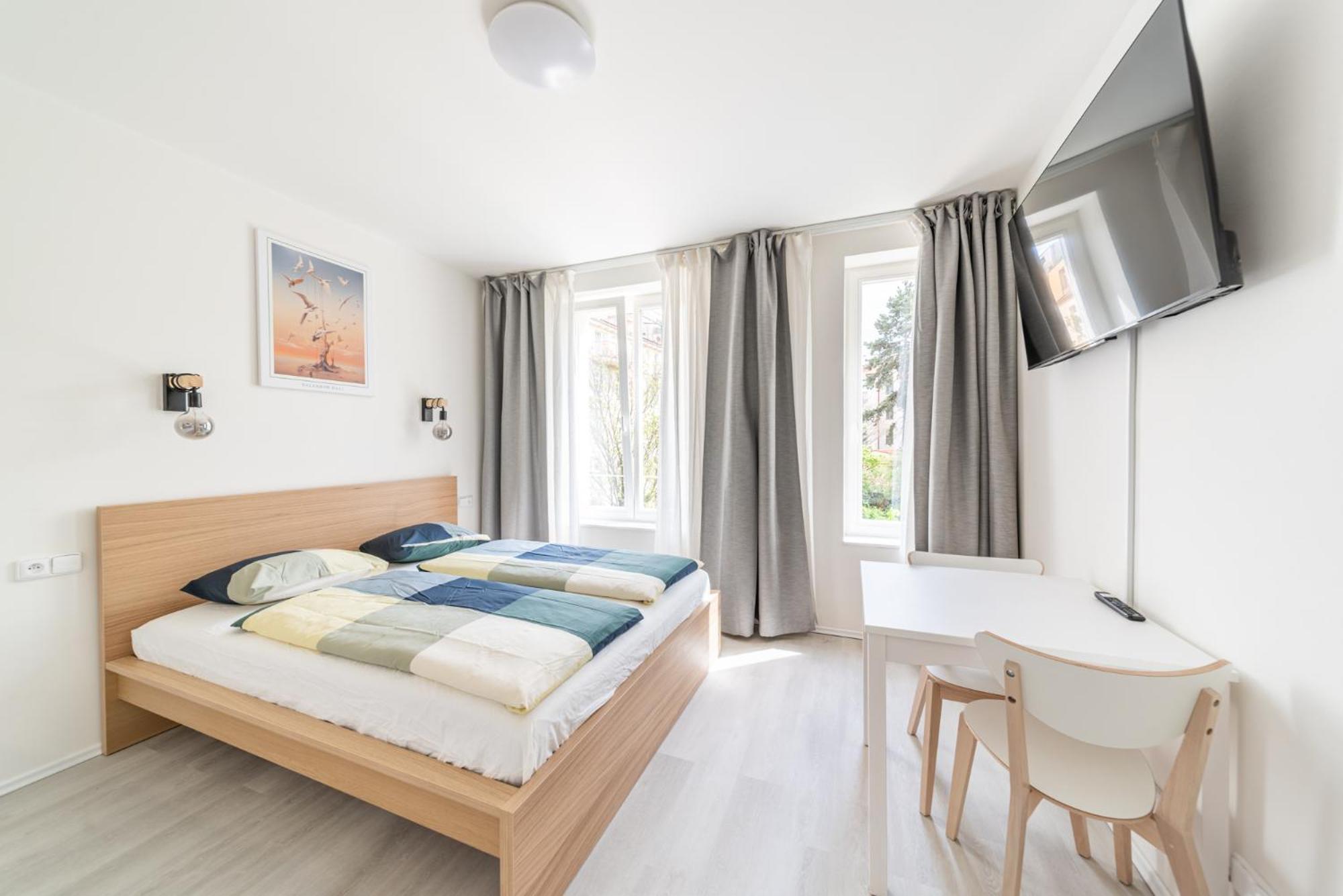 Apartments Borivojova 63 Praha Bagian luar foto